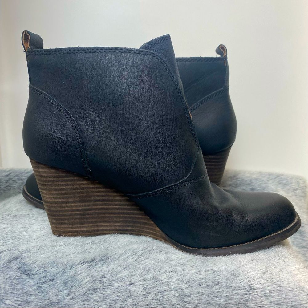 Lucky Brand Leather Ankle Wedge Booties Size 8